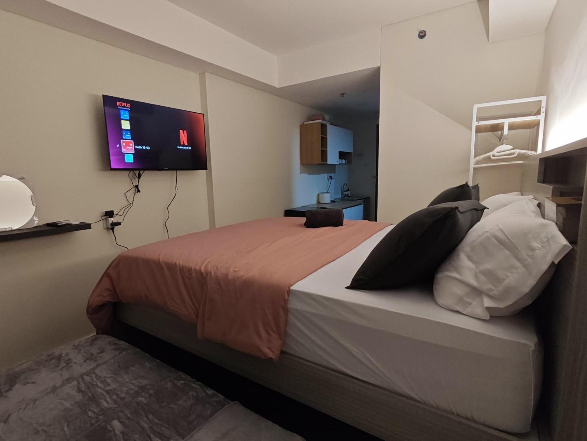 Pollux High Rise At Center With Netflix By Mesa Apartment *