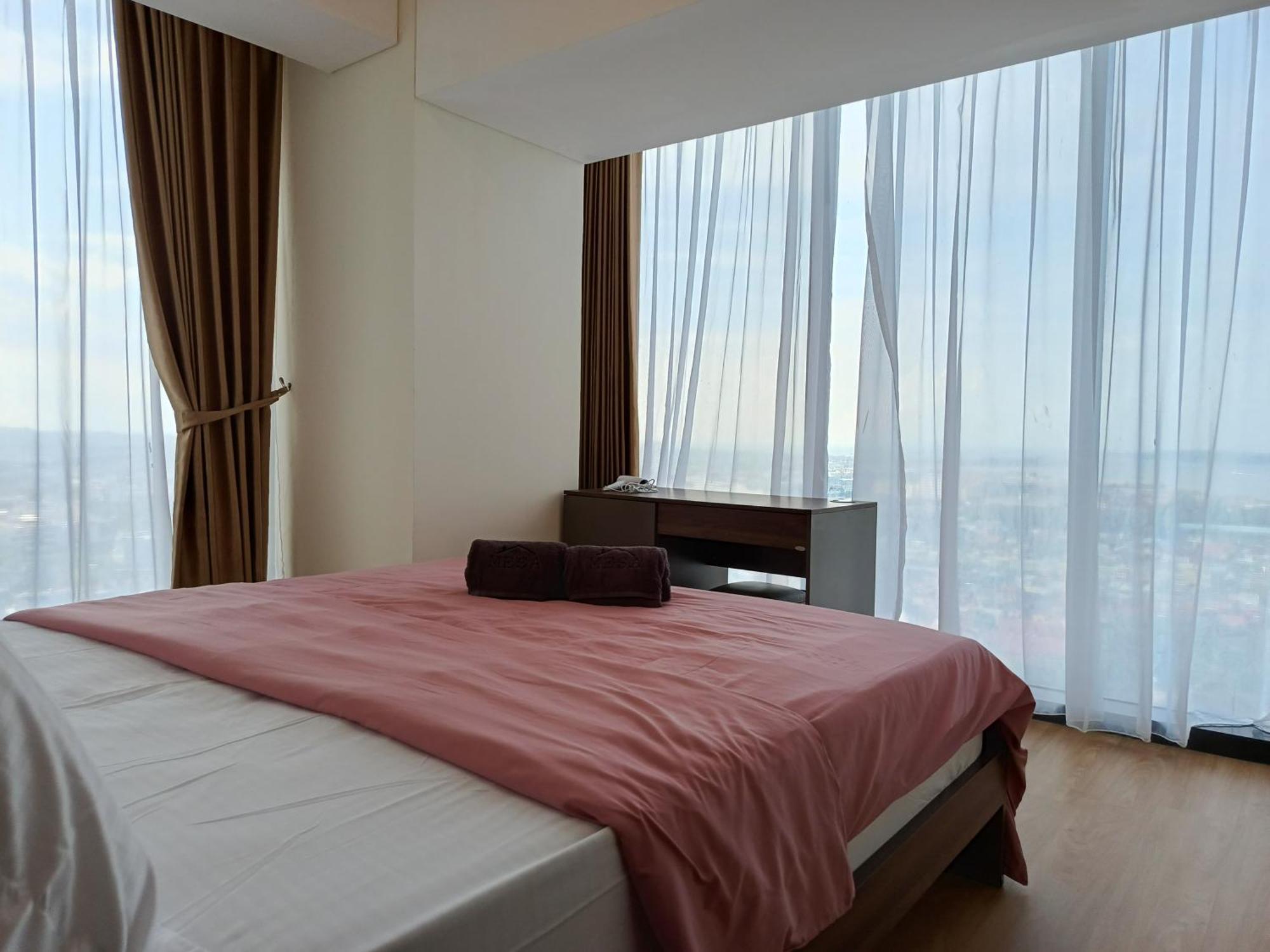 Apartment Pollux High Rise At Center With Netflix By Mesa