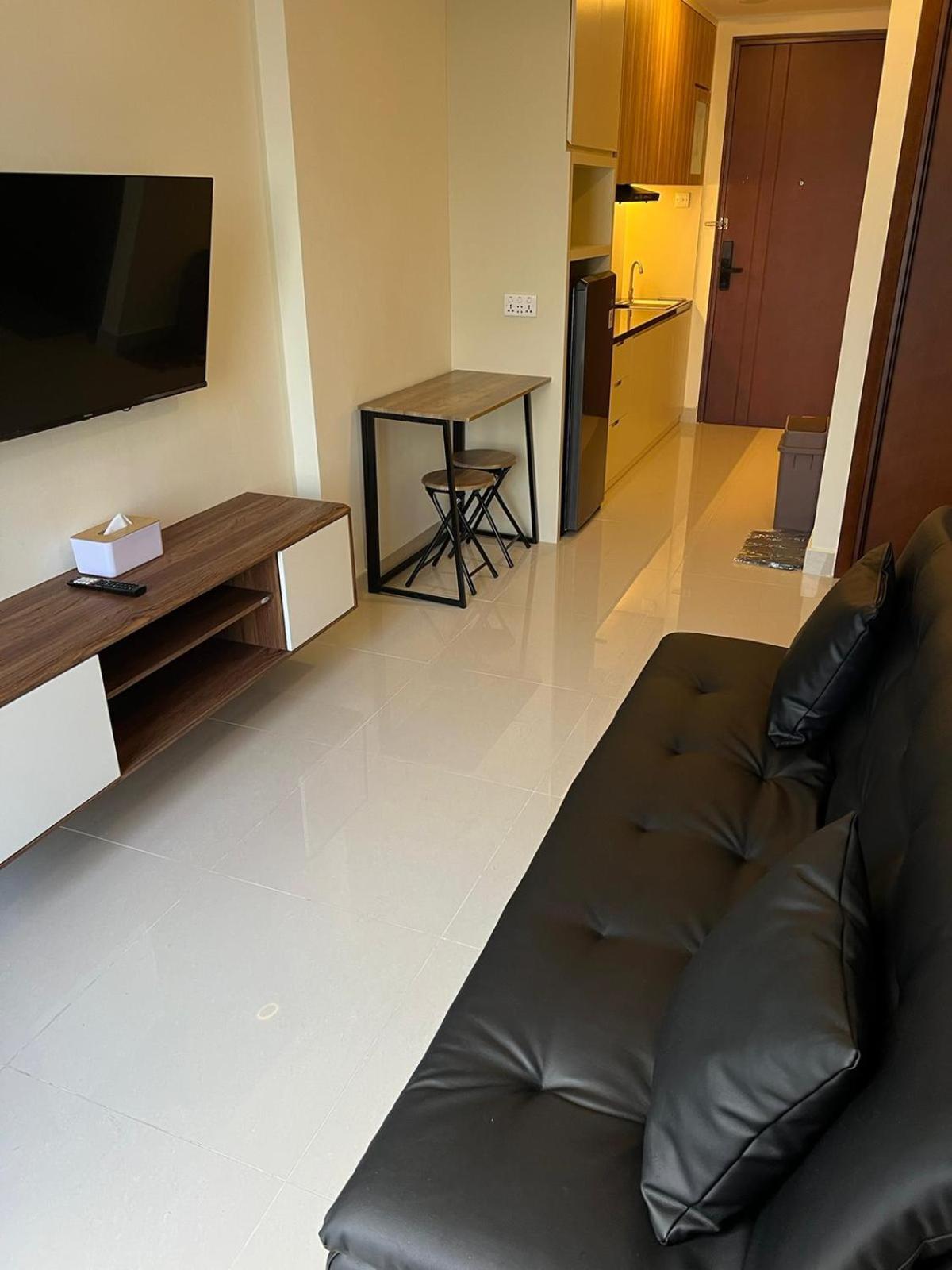 Apartment Pollux High Rise At Center With Netflix By Mesa *